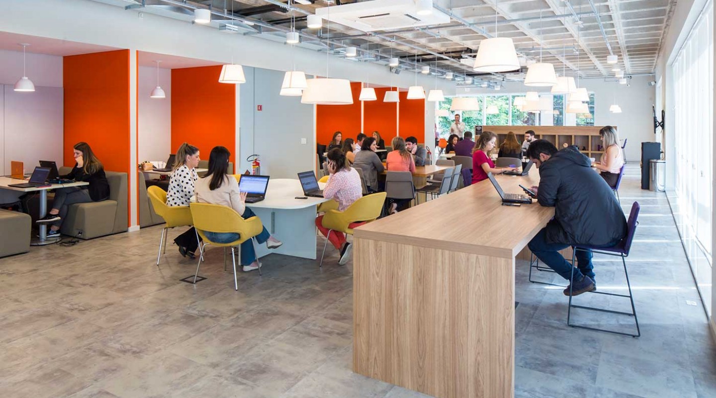 Top escritórios compartilhados nos principais bairros de BH, SP e Rio 1 144080044cfa714ac1950af9caf4bdeba65ec496d0c3c5f Spaces Vila Olimpia Sao Paolo Coworking 2