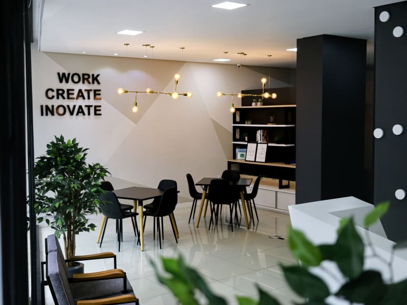 Coworking no Sul: escritórios mais bem avaliados para escalar as atividades da sua empresa